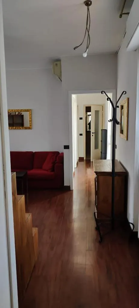 Sempione Red Apartment Milan Italy