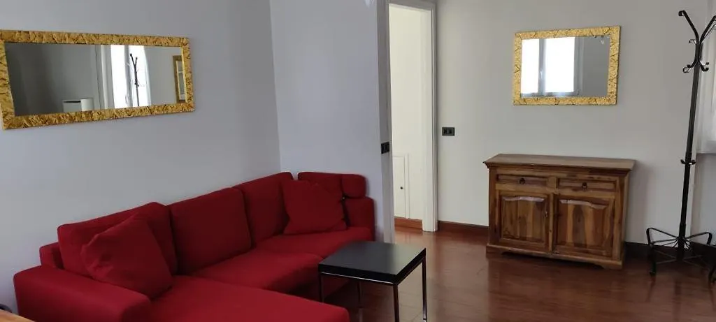Sempione Red Apartment Milan