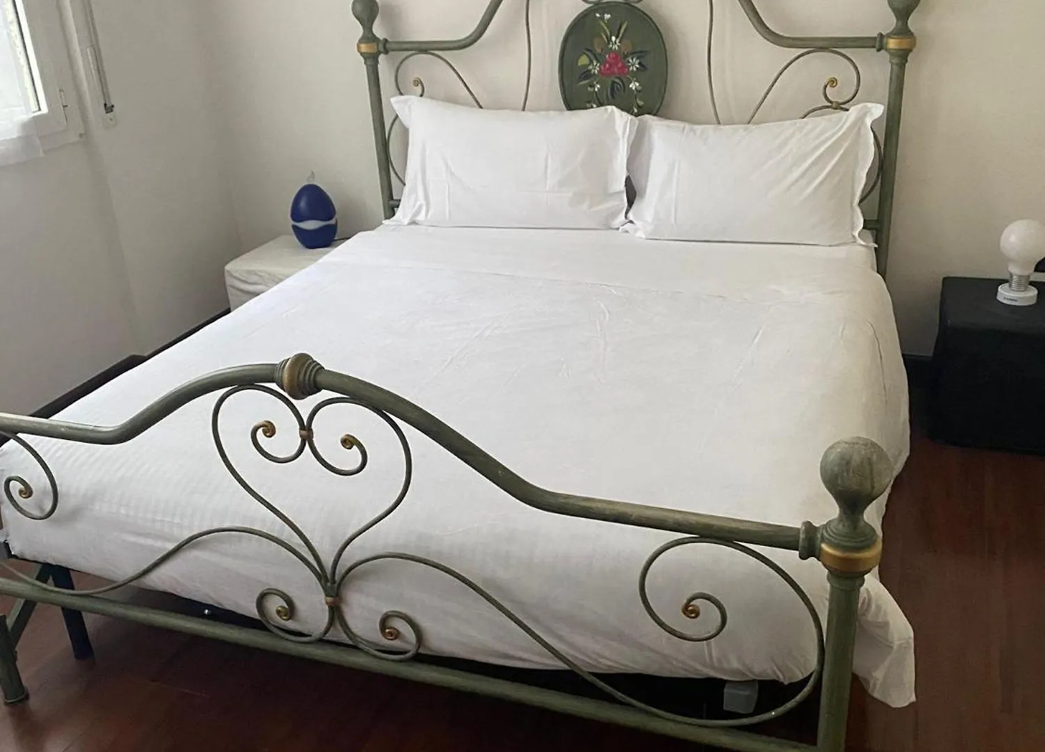 Sempione Red Apartment Milan