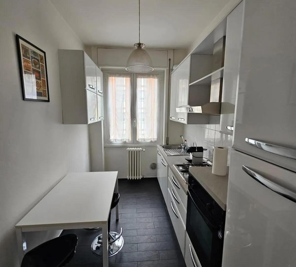 Sempione Red Apartment Milan