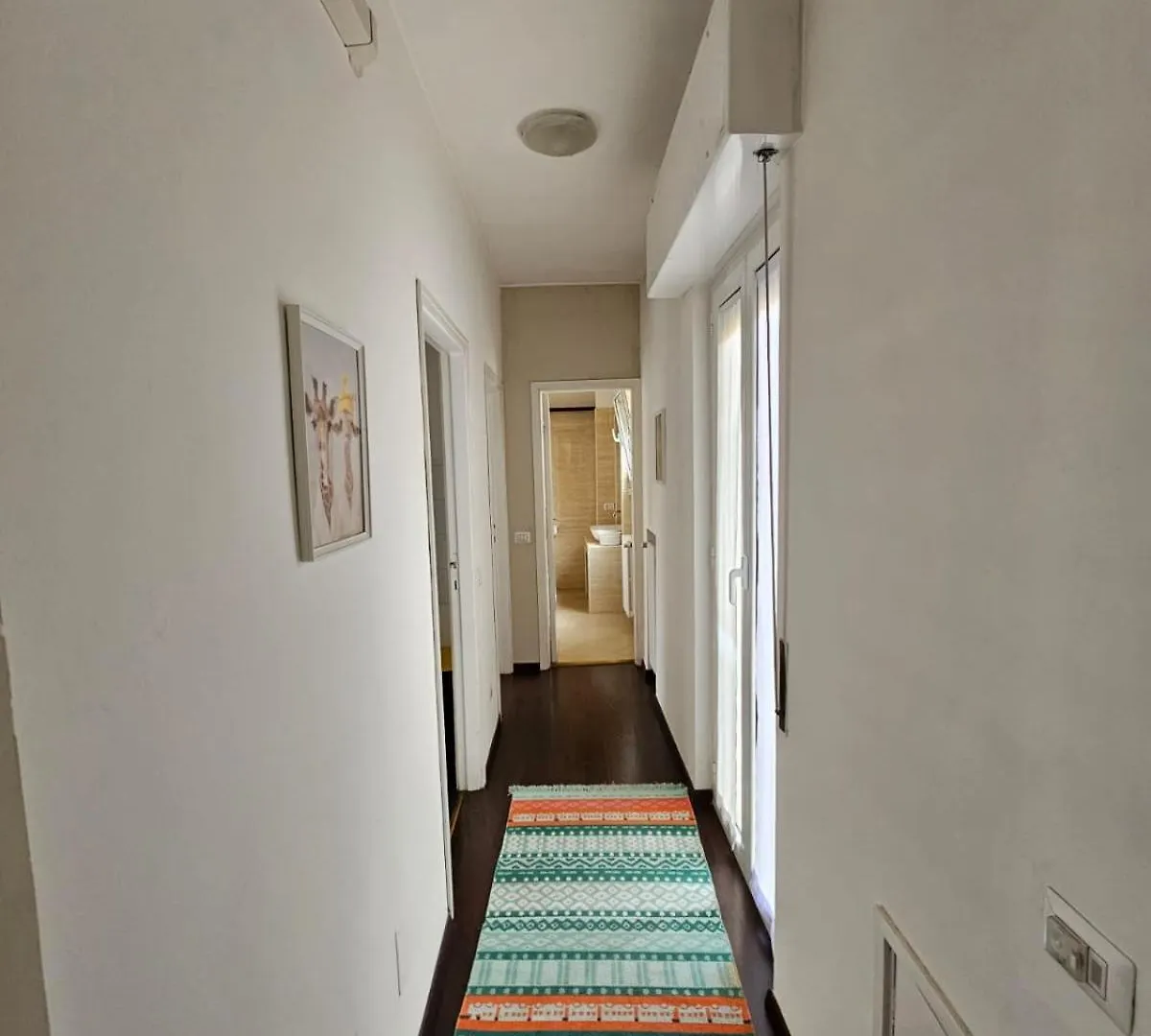 Sempione Red Apartment Milan Italy